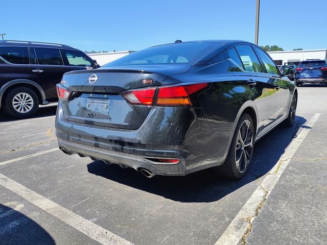 Used 2024 Black Nissan 2.5 SR image 4