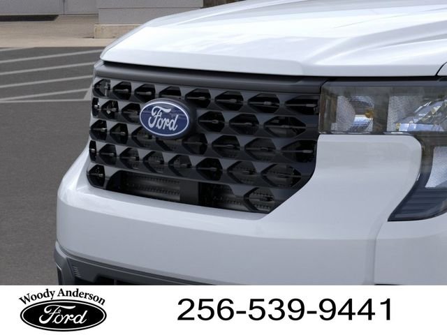 New 2025 Oxford White Ford XLT image 18