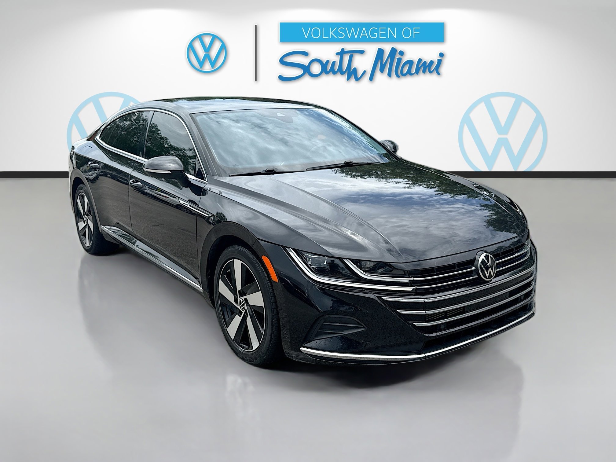 2021 Volkswagen Arteon SE's photo
