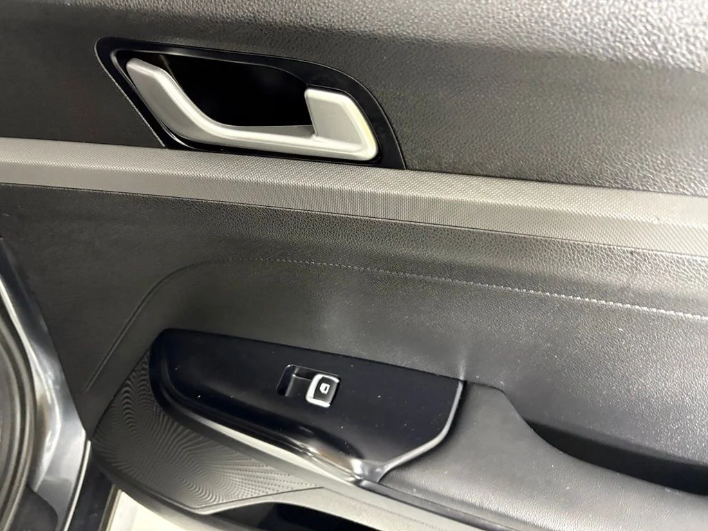 Used 2021 Gray Kia LXS image 15