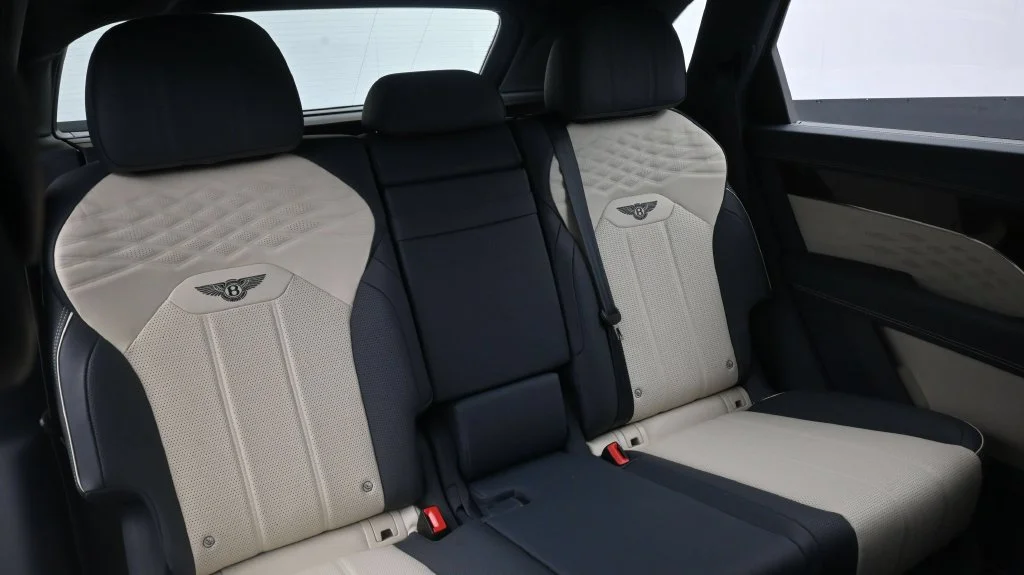 Certified Used 2023  Bentley Azure image 12
