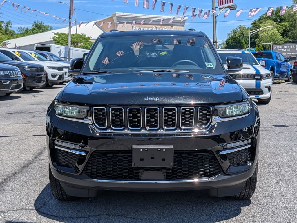Used 2023 Black Jeep Limited image 3
