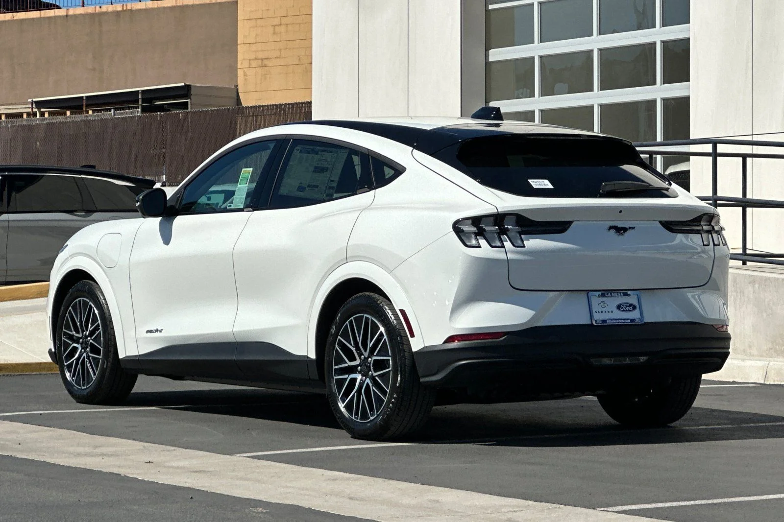 New 2026 Star White Metallic Tri-coat Ford Premium image 5