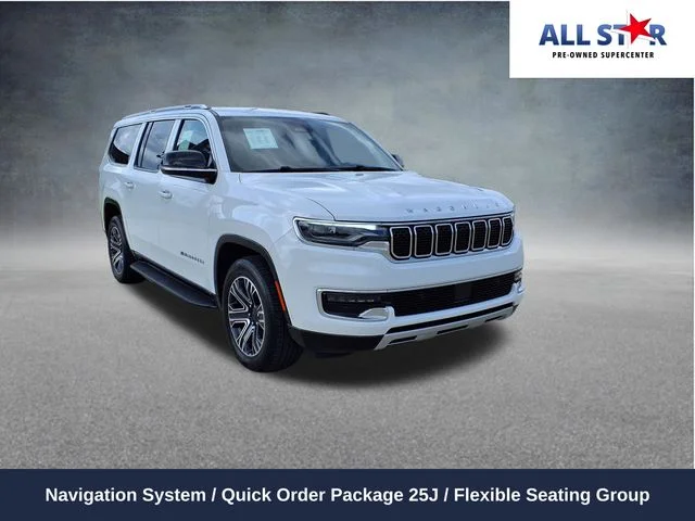 2024 Jeep Wagoneer L's photo
