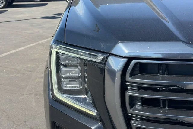 Used 2022 ONYX BLACK GMC AT4 image 4
