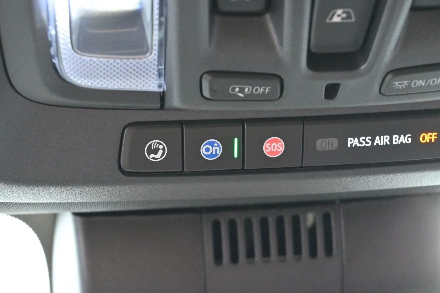 Used 2026 Black Chevrolet High Country image 28