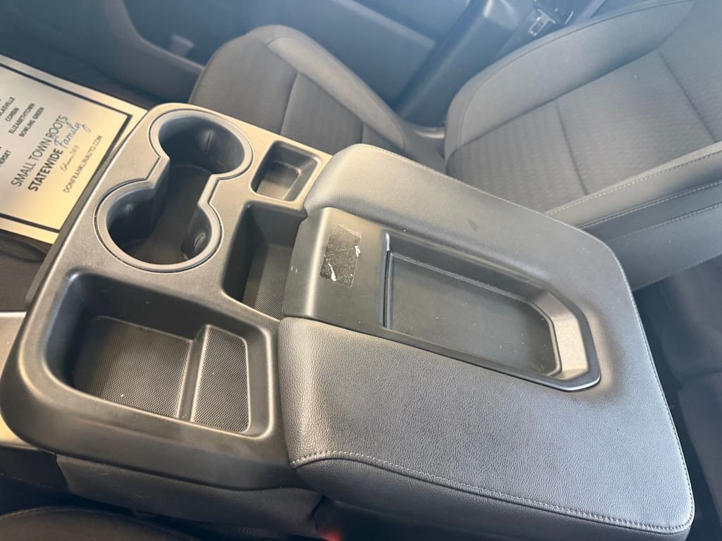 Used 2022 White GMC Pro image 18