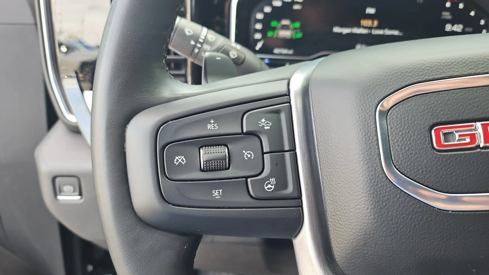 Used 2024 Black GMC SLT image 18