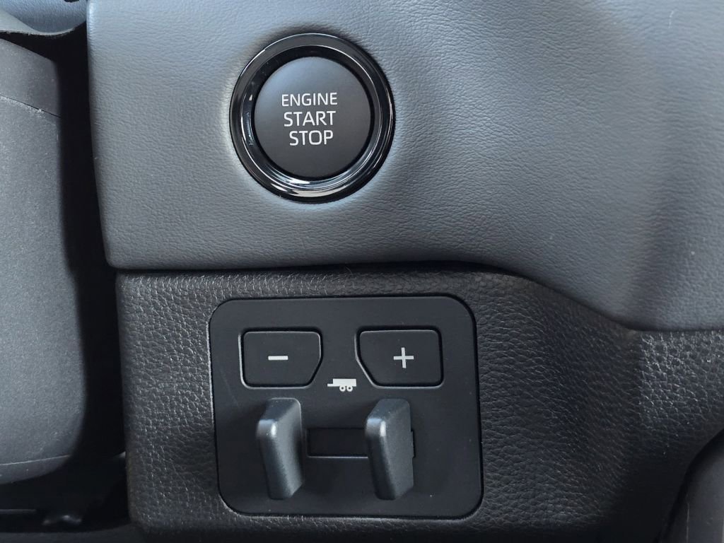 New 2026 Magnetic Gray Metallic Toyota Platinum image 13