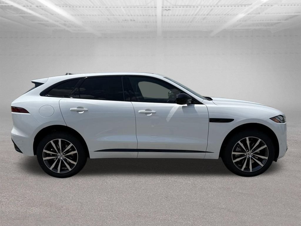 2026 Jaguar F-Pace R-Dynamic S - Photo 6