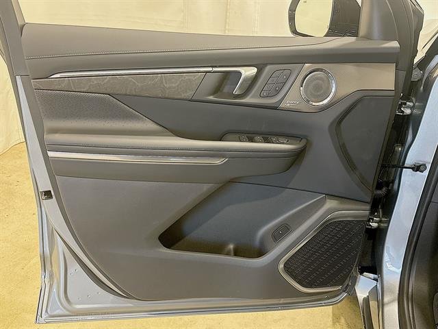2027 Buick Enclave Avenir - Photo 22