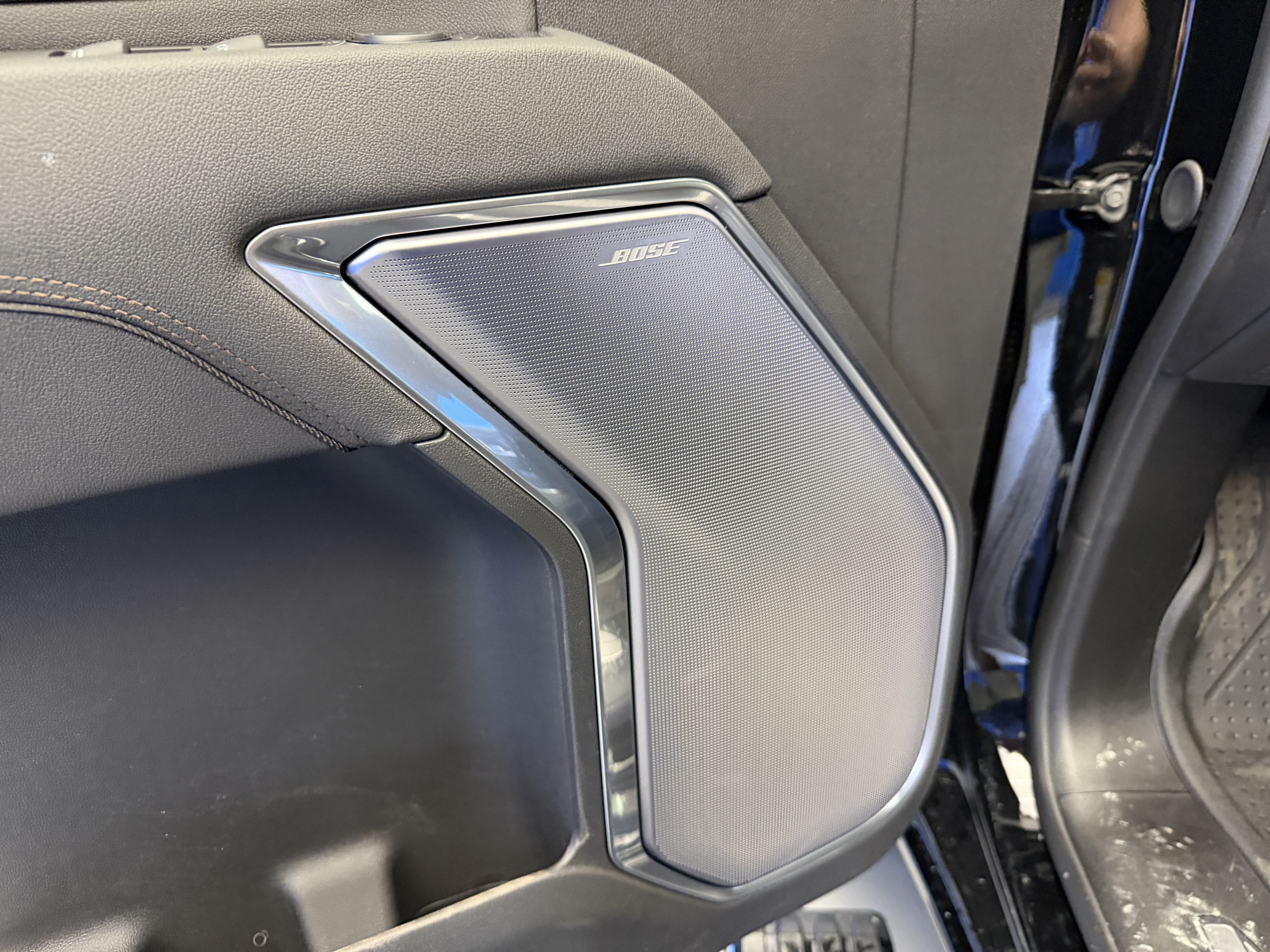 2026 Chevrolet Silverado 1500 High Country - Photo 11