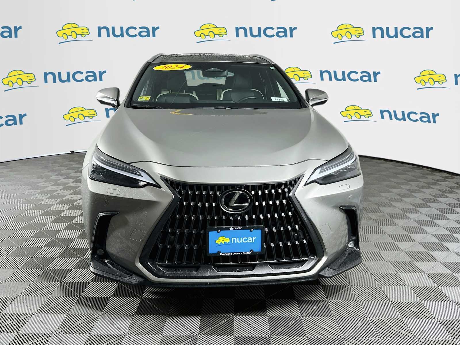 Used 2024 Atomic Silver Lexus Luxury image 2