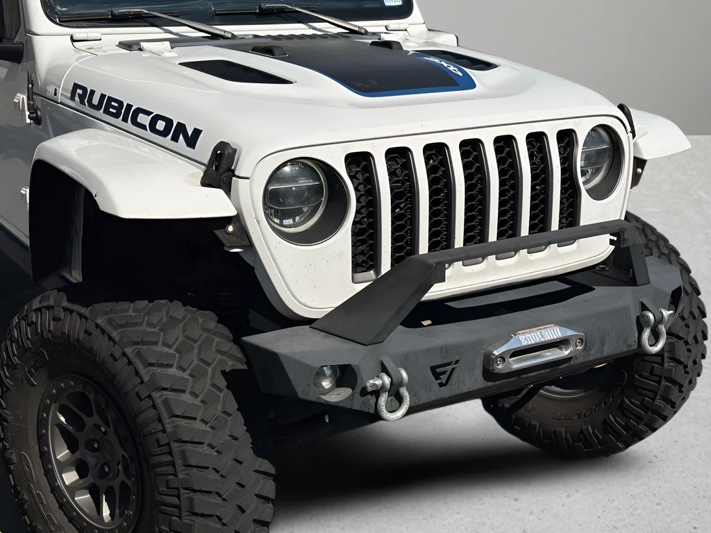 Used 2022 White Jeep Unlimited Rubicon 4xe image 26