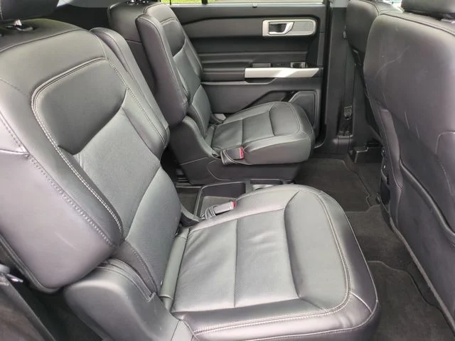 Used 2021 Gray Ford Limited image 34