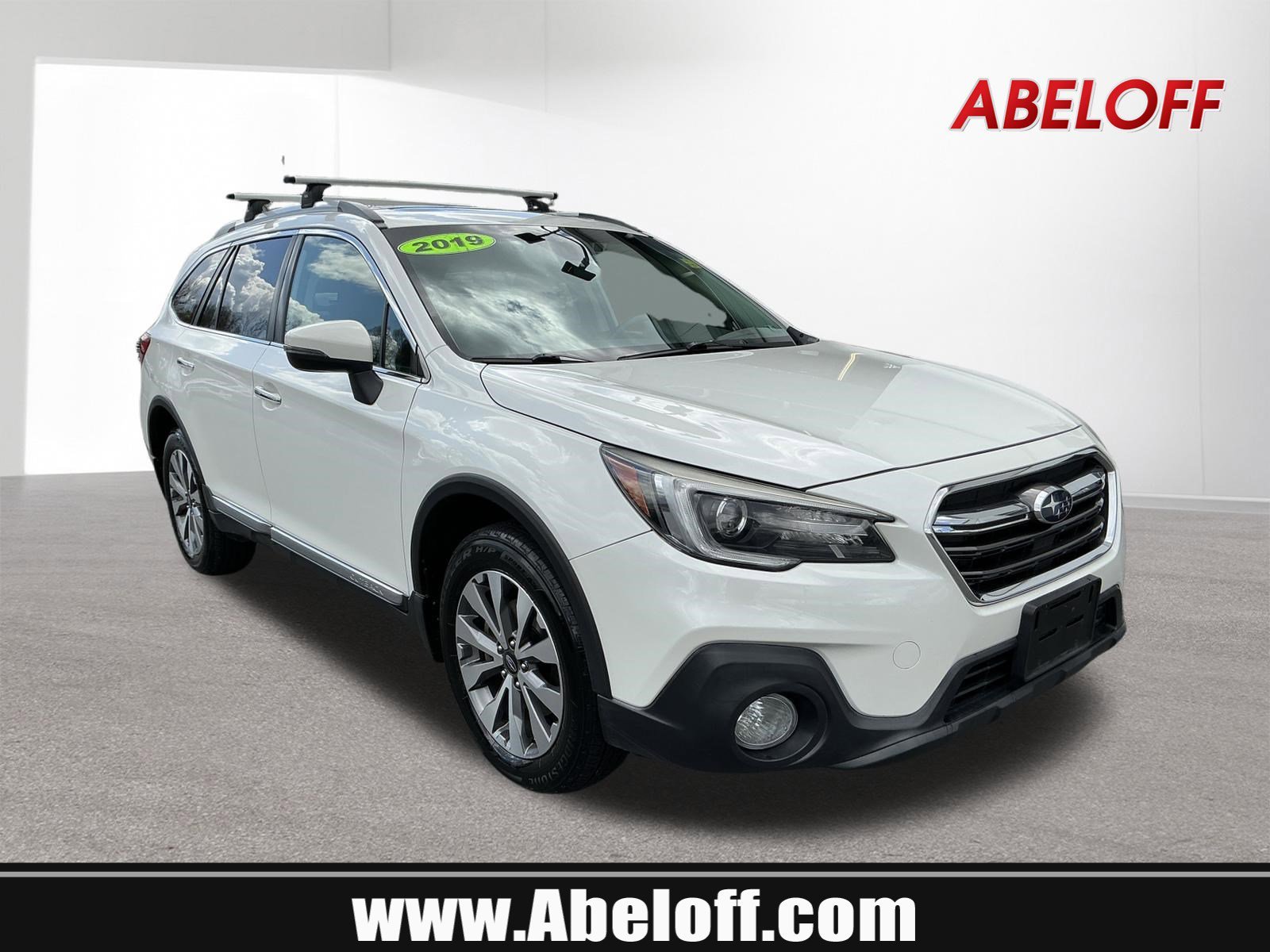 2019 Subaru Outback 2.5i Touring's photo