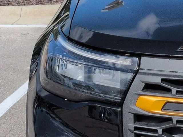 New 2026 Agate Black Metallic Ford Tremor® image 10