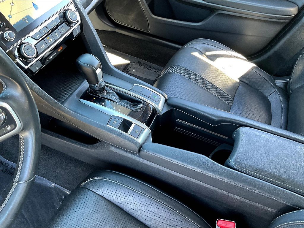 Used 2020 White Honda Touring image 18