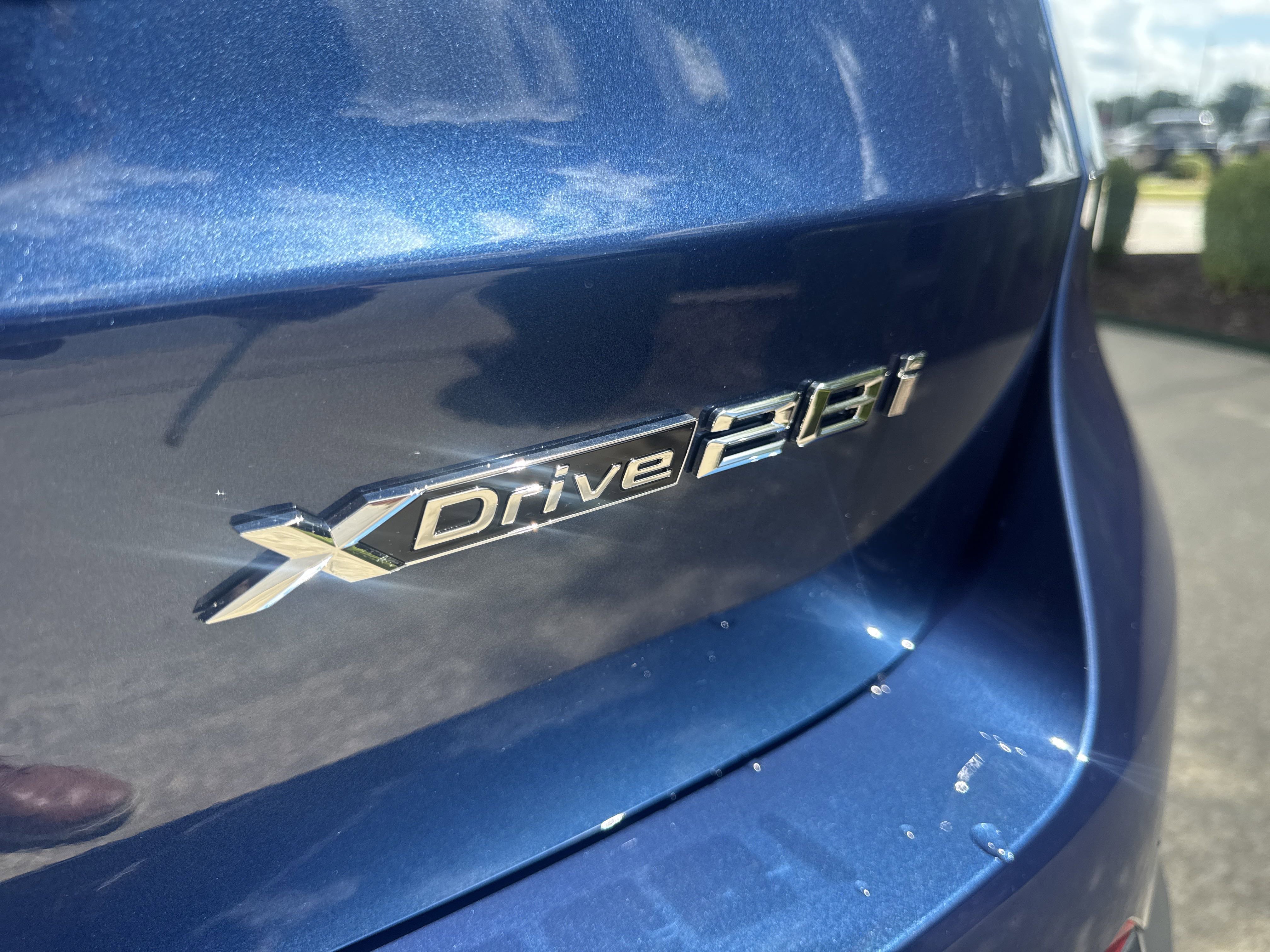 2025 BMW X1 28i - Photo 8