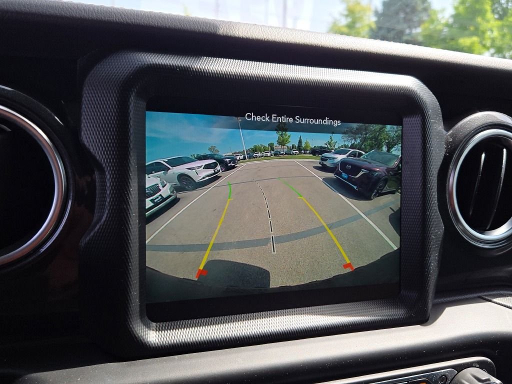 Used 2023 Gray Jeep Rubicon 392 image 29