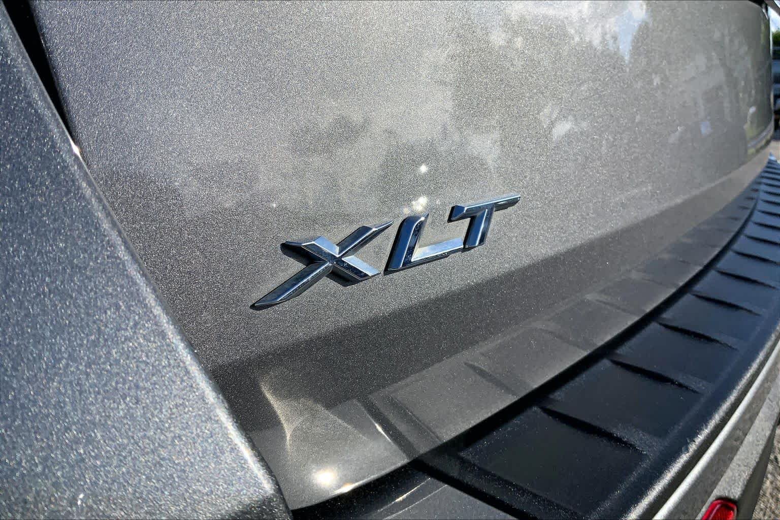 Used 2023 Carbonized Gray Ford XLT image 9