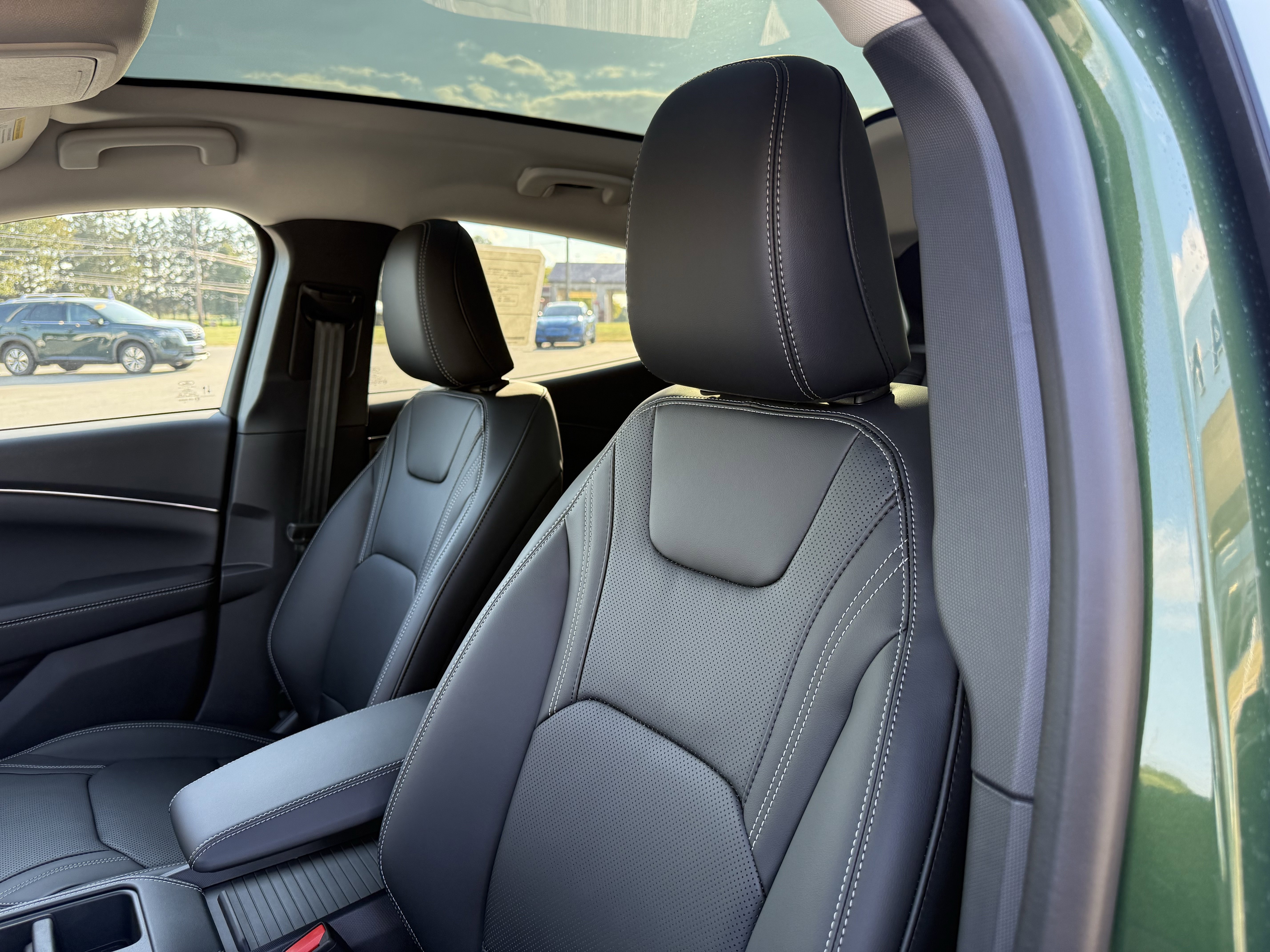 2025 Ford Mustang Mach-E Premium - Photo 15