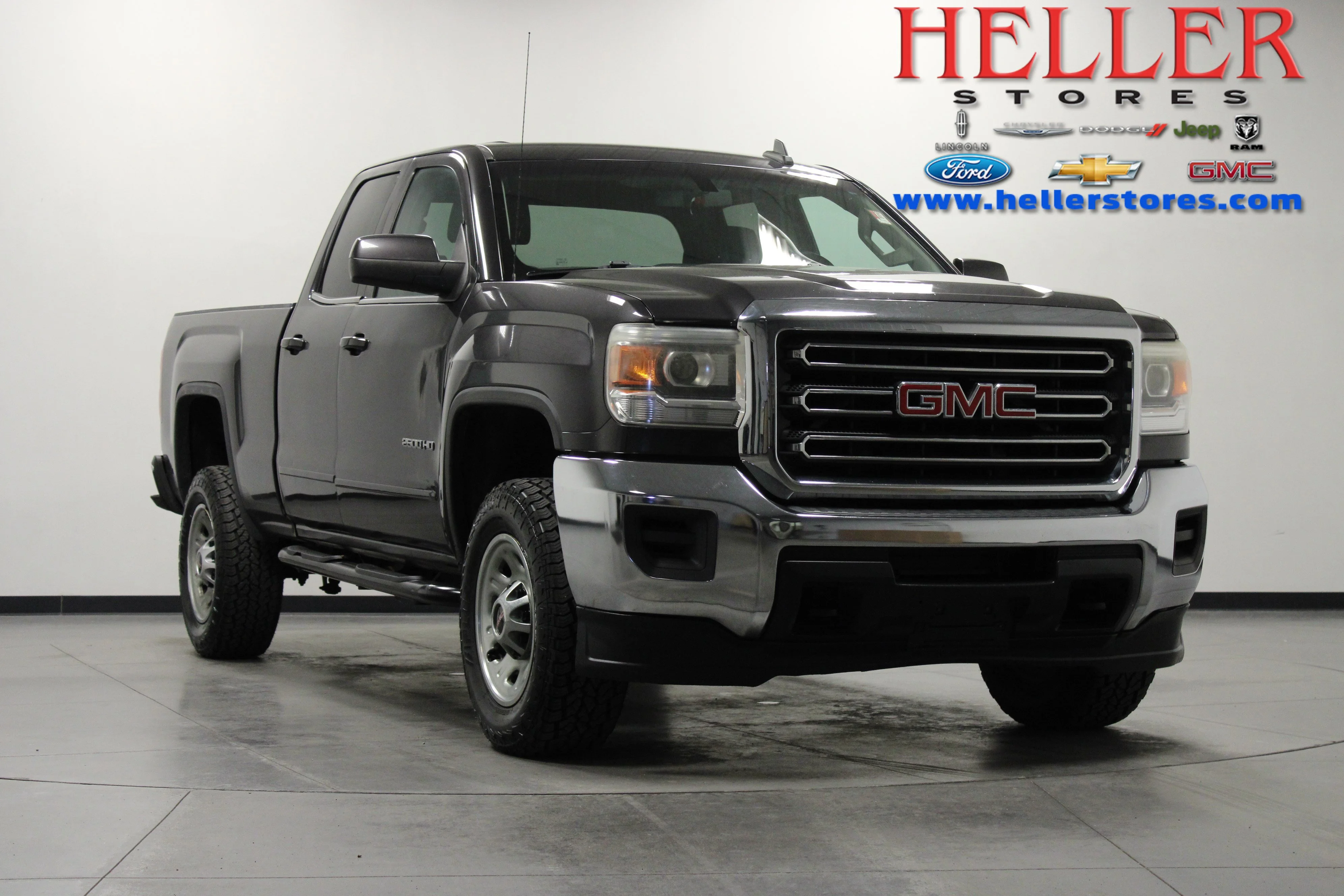 2015 GMC Sierra 4WD Double Cab Standard Box SLE's photo