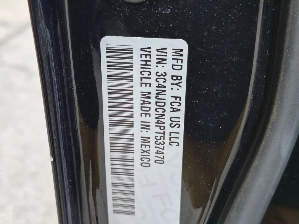 Used 2023 Black Jeep Limited image 30