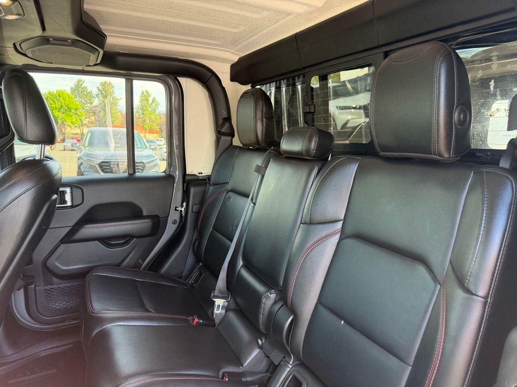 Used 2022 Sting-Gray Clearcoat Jeep Rubicon image 30