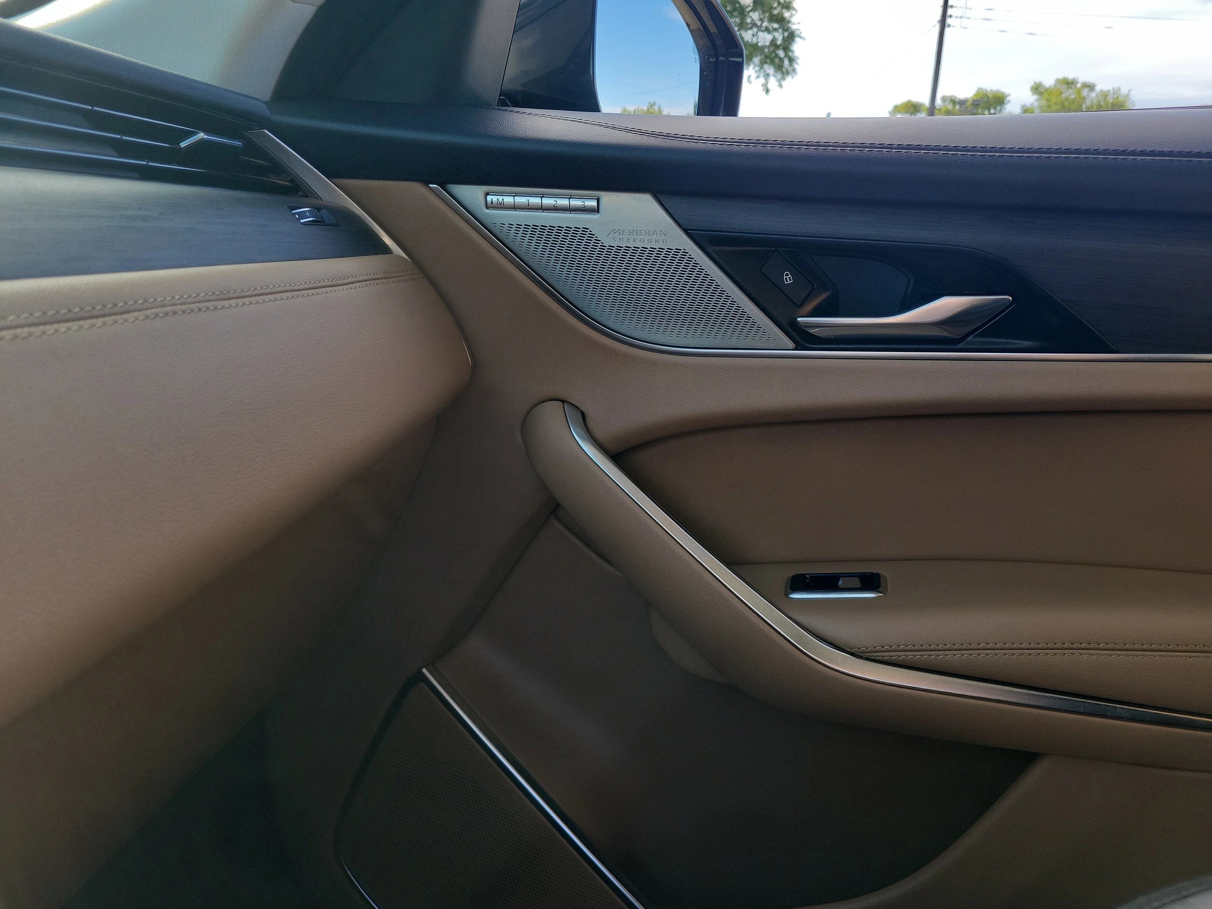 Used 2022 Gray Jaguar S image 30