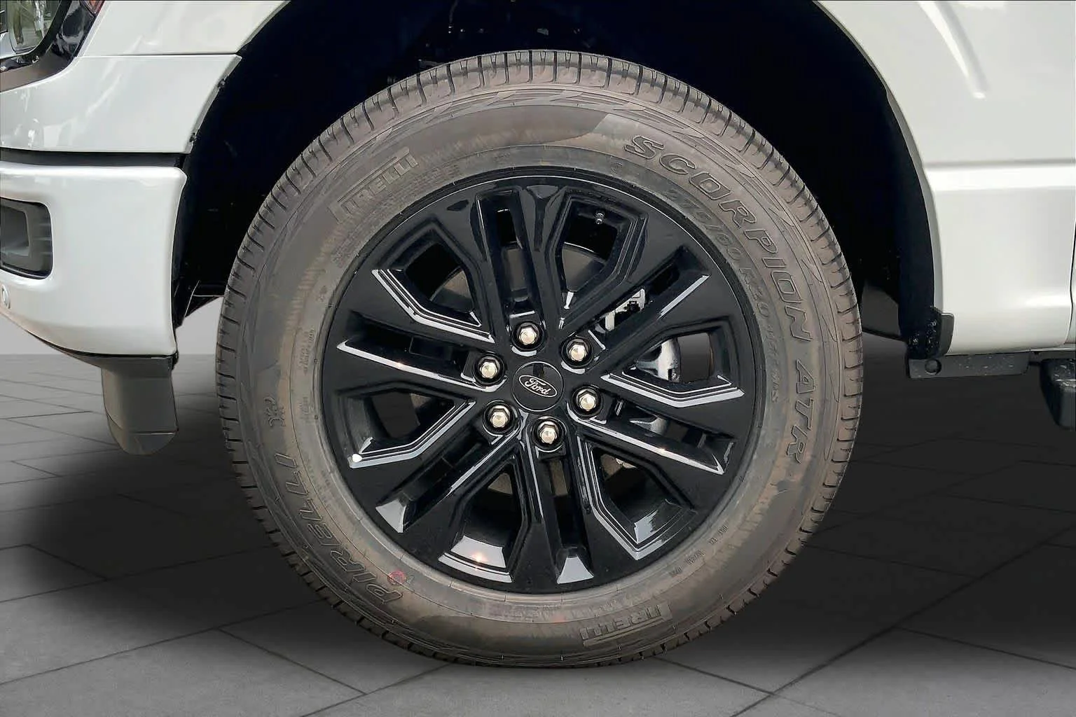New 2026 Avalanche Ford XLT image 17