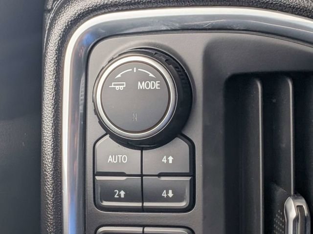 Used 2021 Black Chevrolet High Country image 28