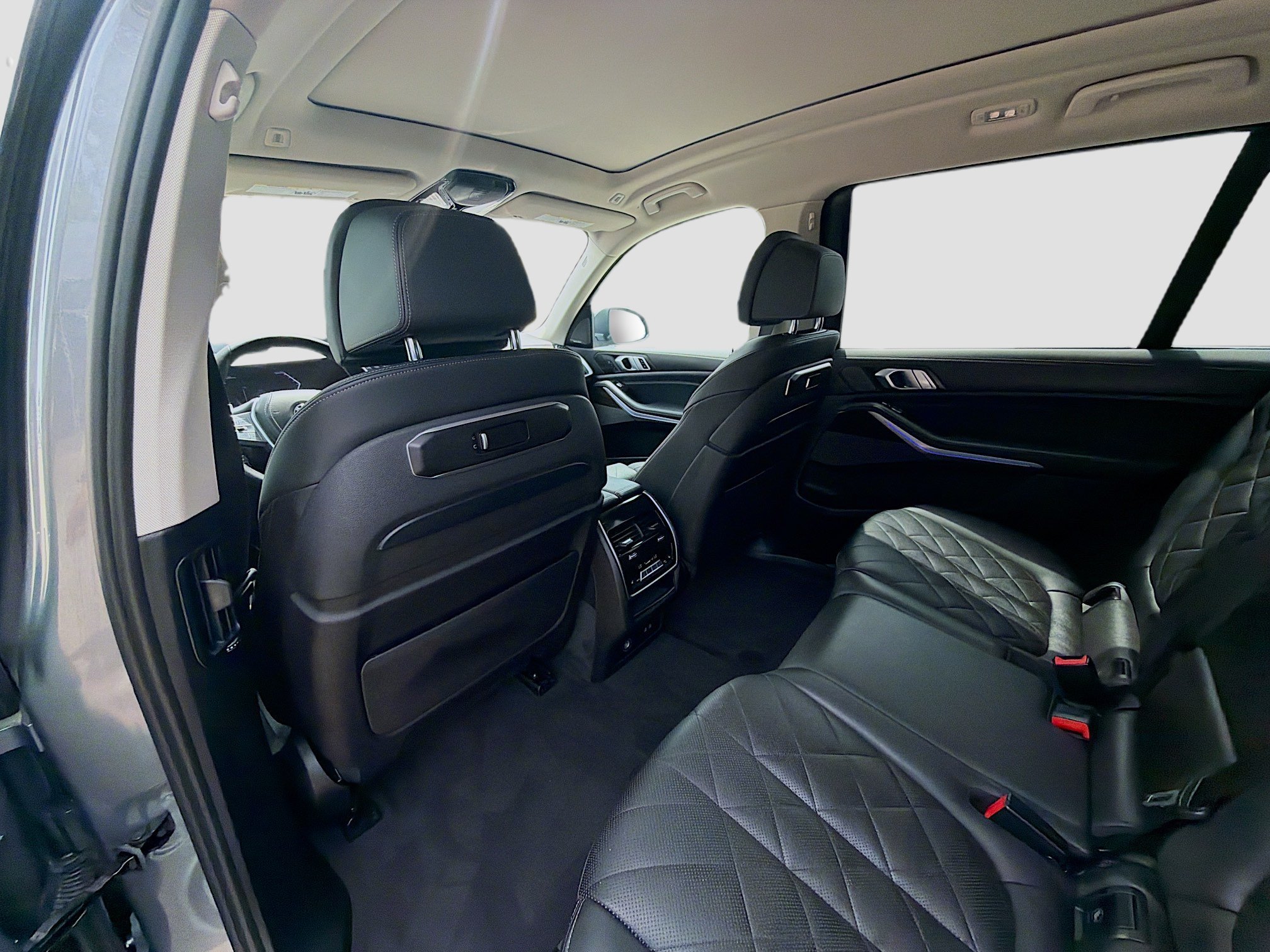 2024 BMW X7 40i - Photo 25