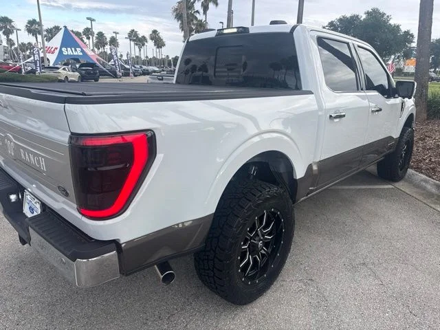 Used 2023 White Ford King Ranch image 9