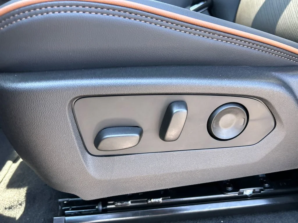 New 2026 Onyx Black GMC AT4 image 19