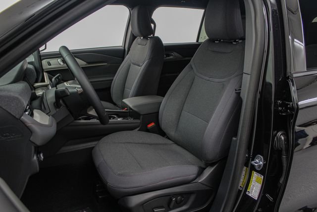 New 2027 Agate Black Metallic Ford Active image 12