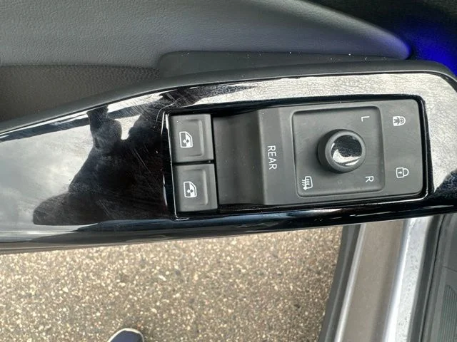 Certified Used 2023 Silver Volkswagen Pro S image 15