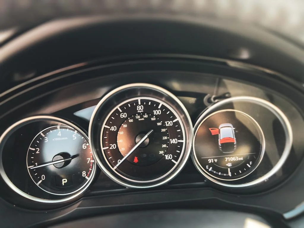 Used 2022 White Mazda Touring image 19