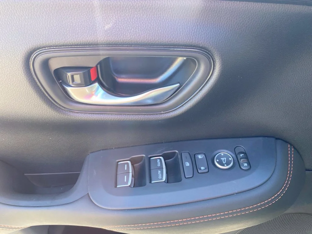 Used 2025 Green Honda Sport image 19