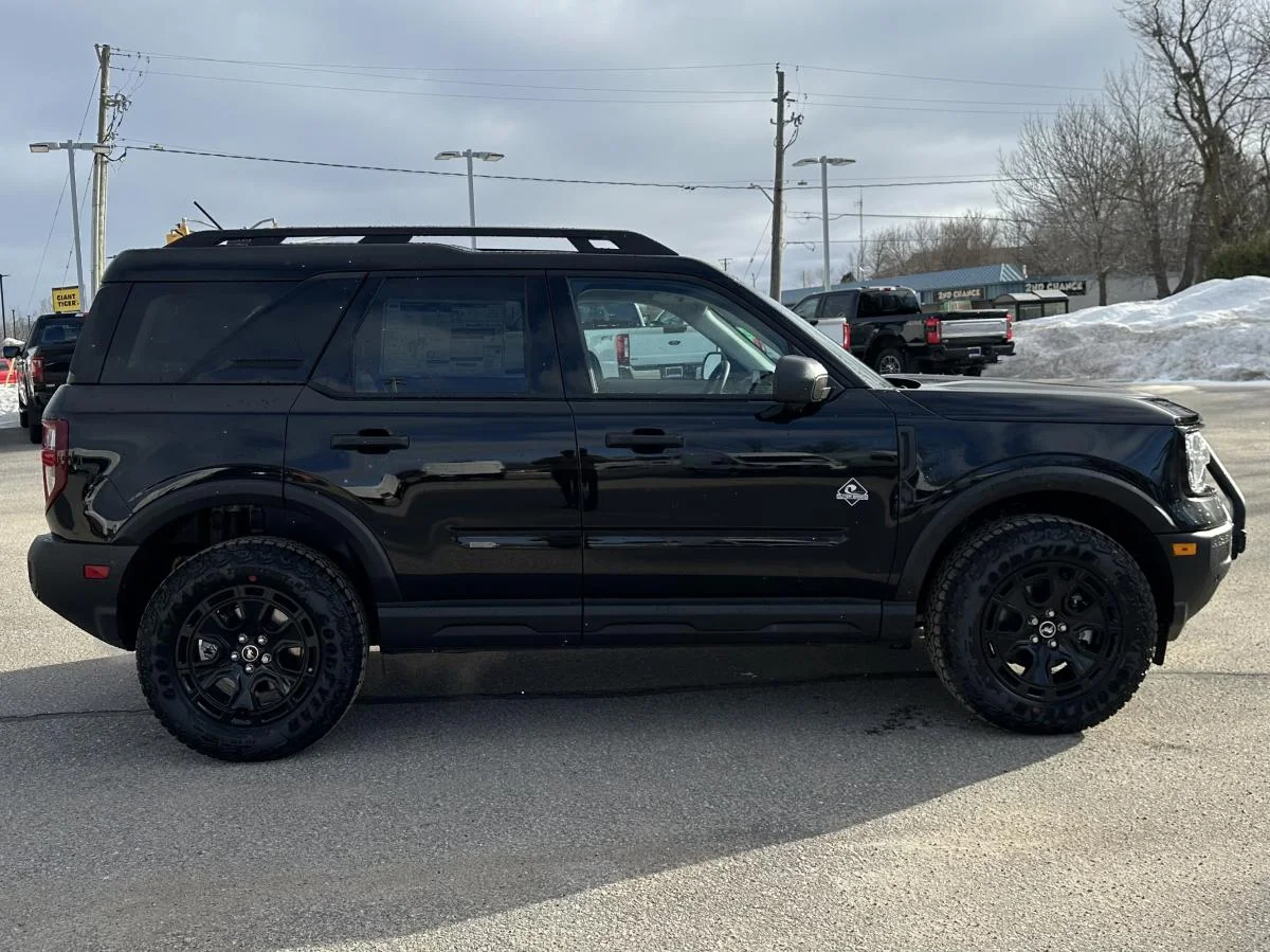New 2026 Black Ford Outer Banks image 4