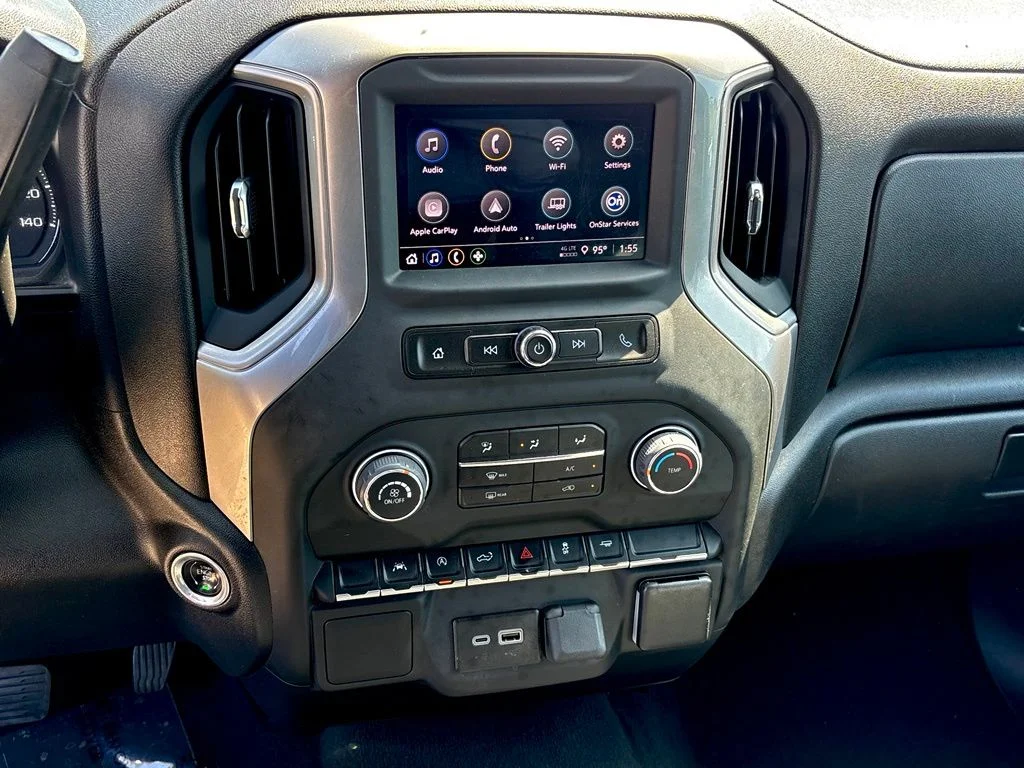 Used 2023 Red Chevrolet Custom image 19