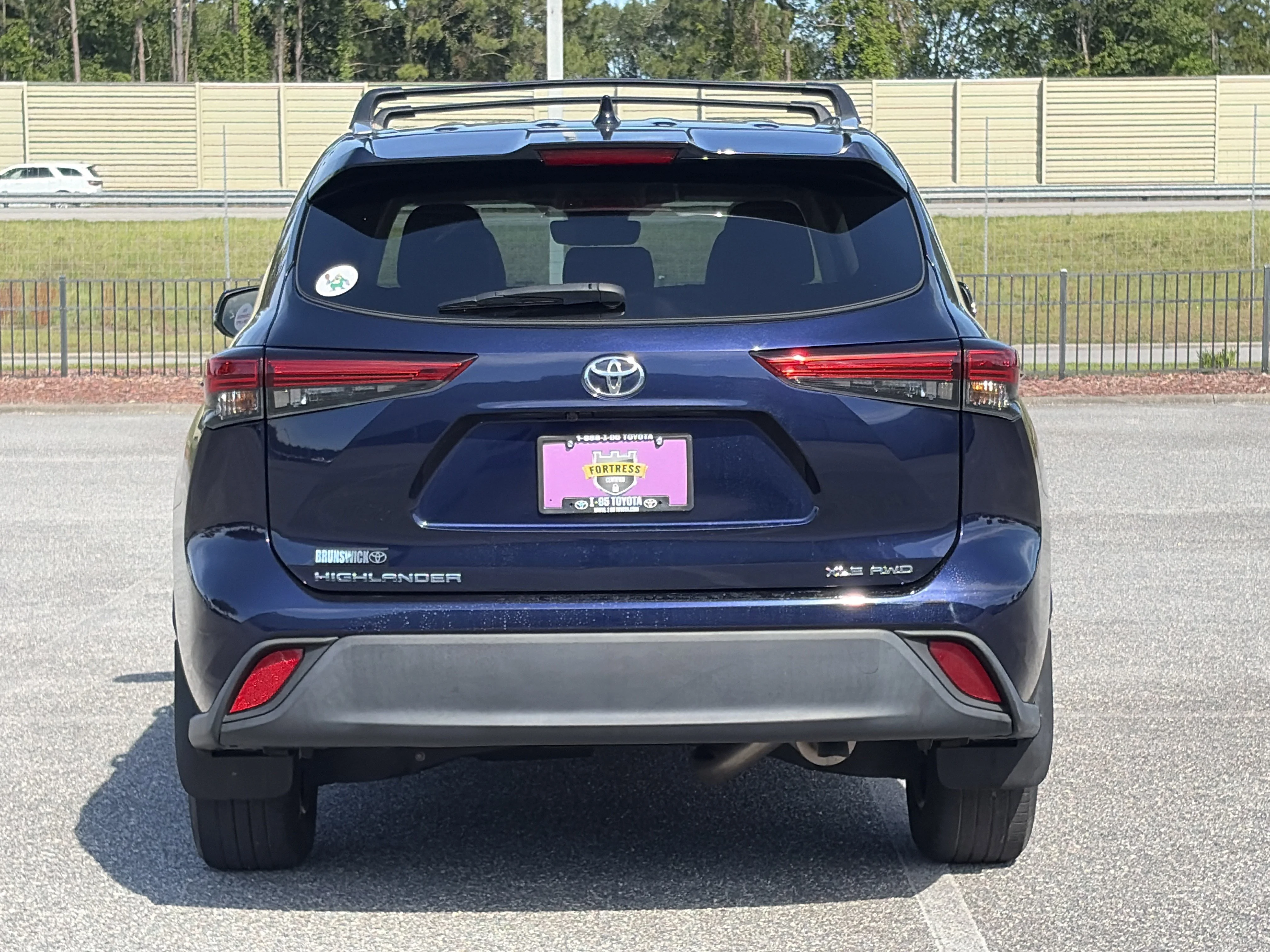 2022 Toyota Highlander XLE - Photo 30