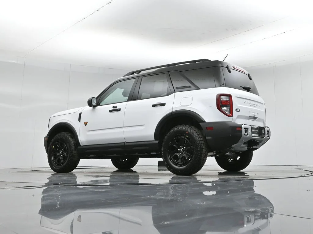 New 2026 Oxford White Ford Badlands image 51