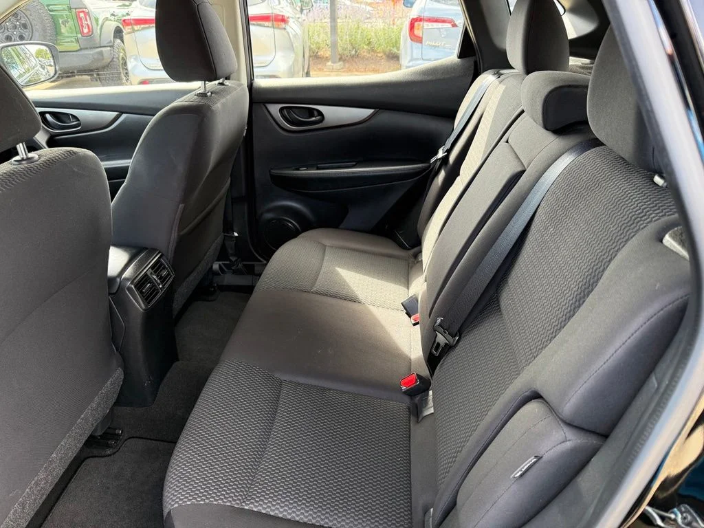 2020 Nissan Rogue Sport S - Photo 11