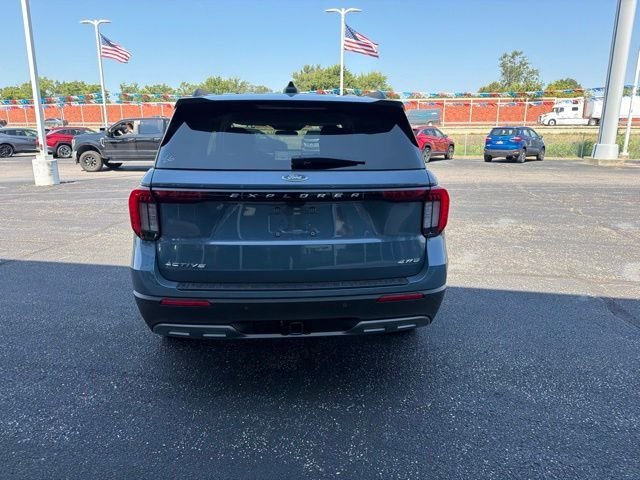 New 2026 Vapor Blue Metallic Ford Active image 4