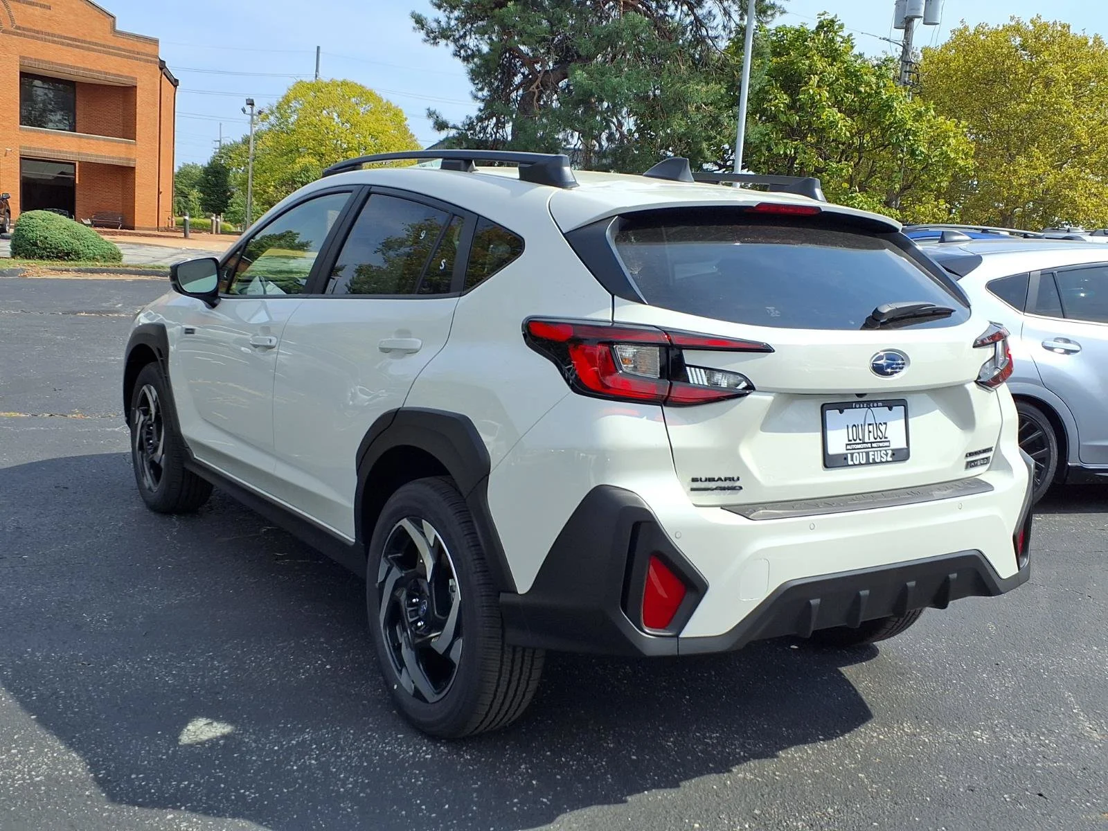 New 2026 CRYSTAL WHITE PEARL Subaru Limited Hybrid image 2