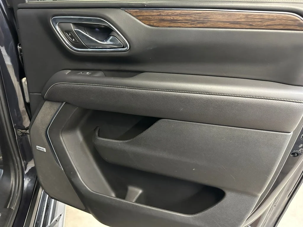 2024 Chevrolet Suburban Premier - Photo 32