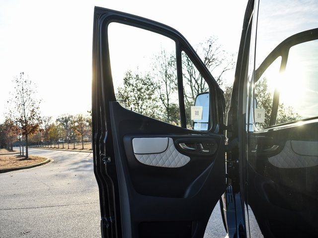 Used 2026 Black Mercedes-Benz Midwest image 11