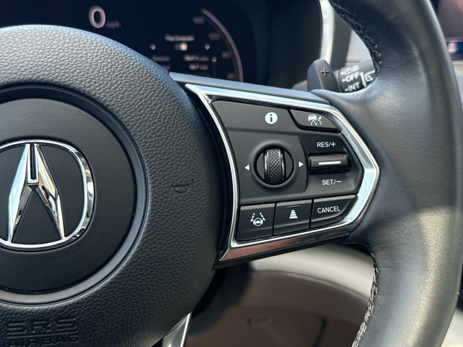Used 2024 Lunar Silver Metallic Acura w/Technology Package image 32