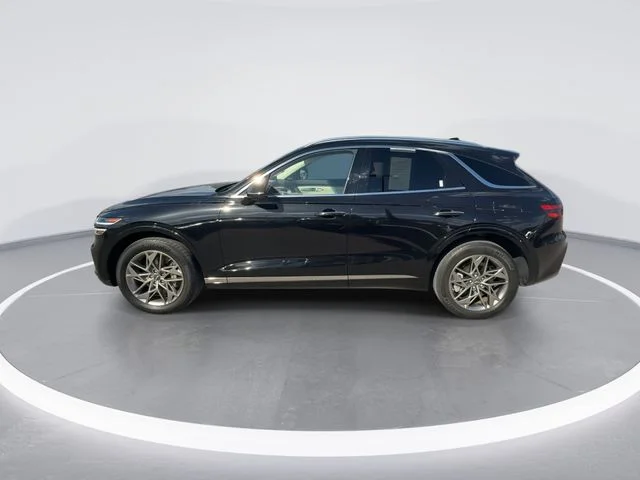Used 2023 Black Genesis 2.5T image 5